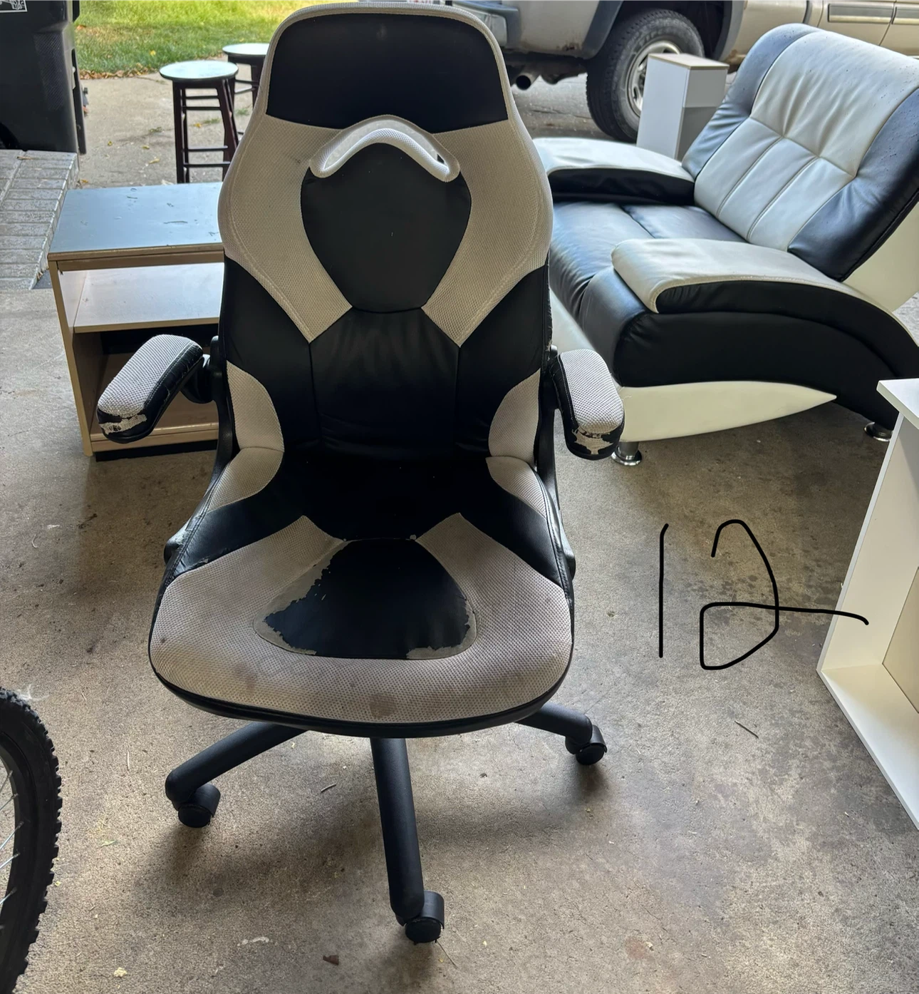 Moving sale, make me an offer