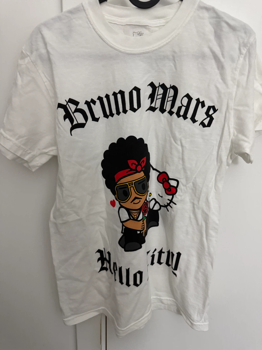 🎀 Hello Kitty x Bruno Mars 👕✨ - photo 2