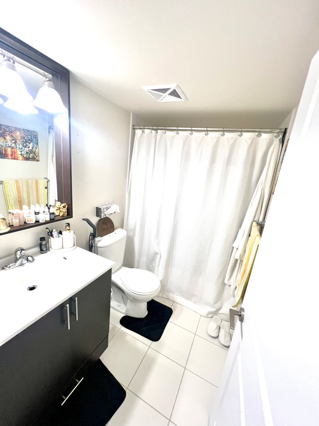 Please take over one bedroom condo + parking - photo 4