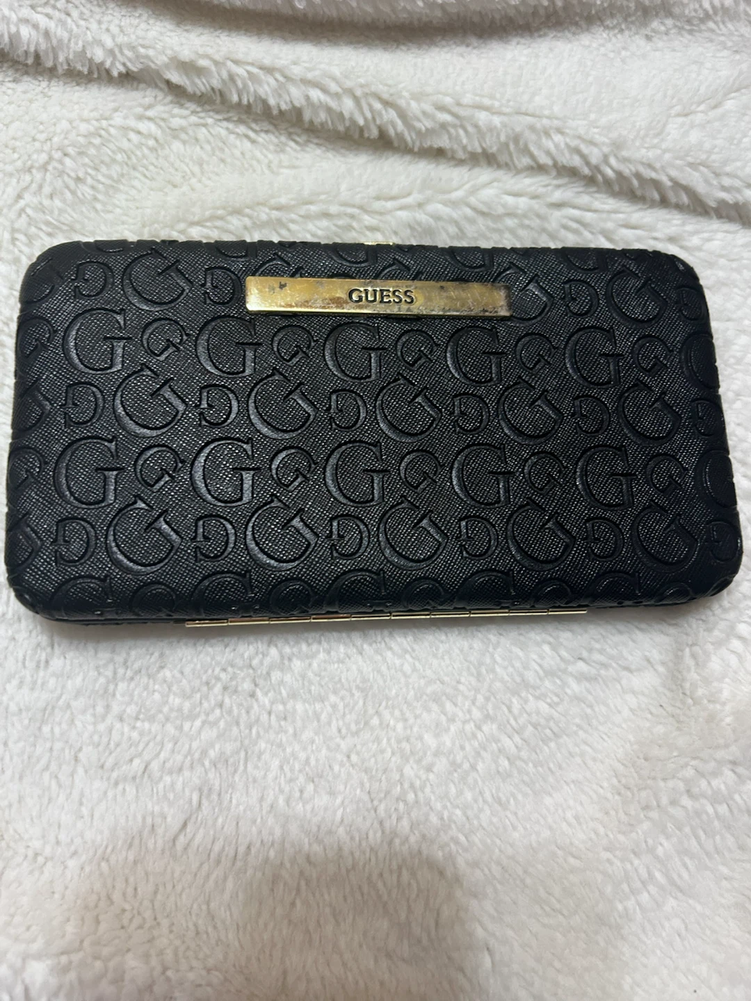 Guess black clutch wallet