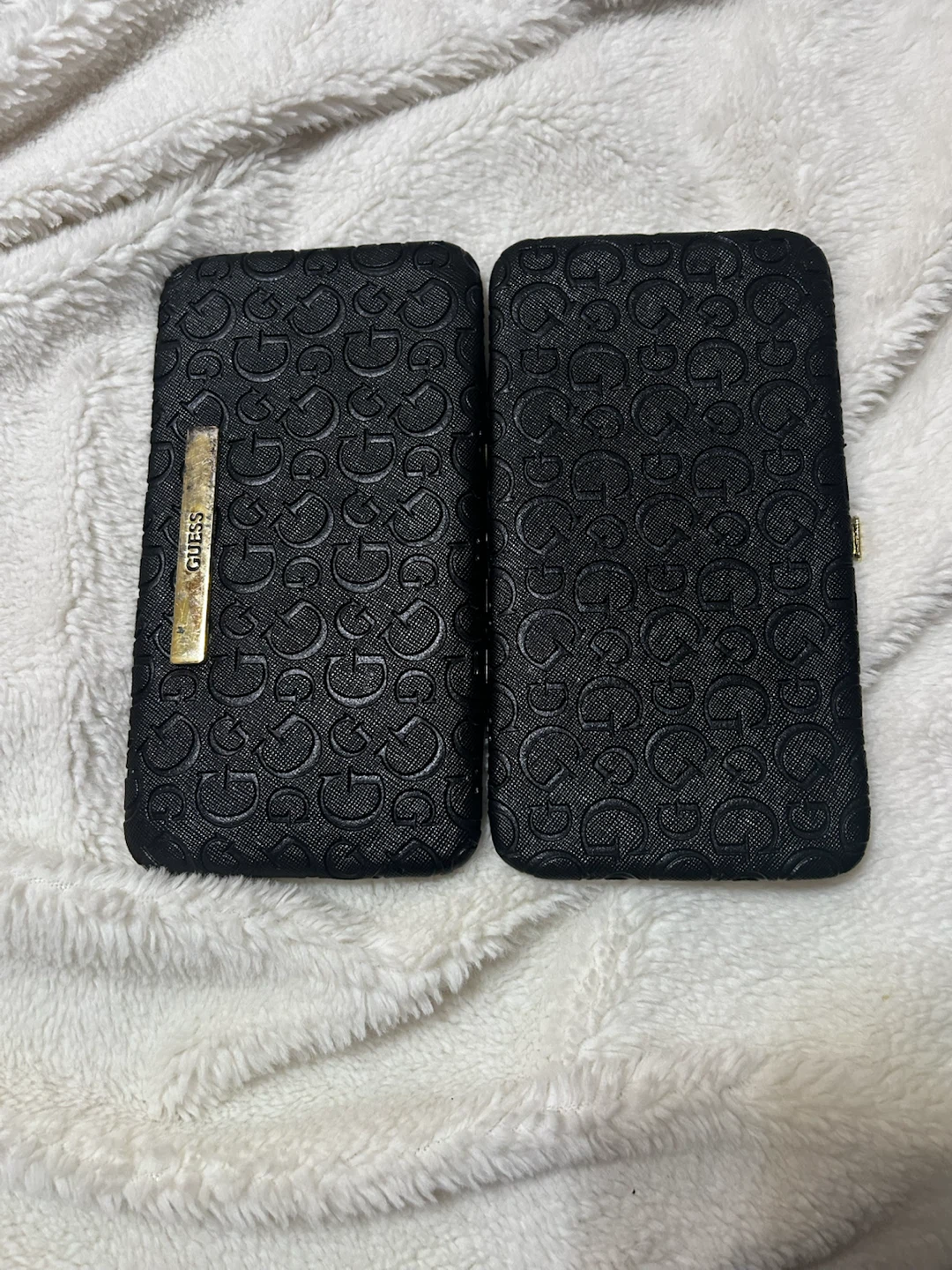 Guess black clutch wallet - photo 3