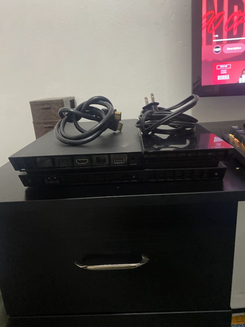 Sony PlayStation 4 Console