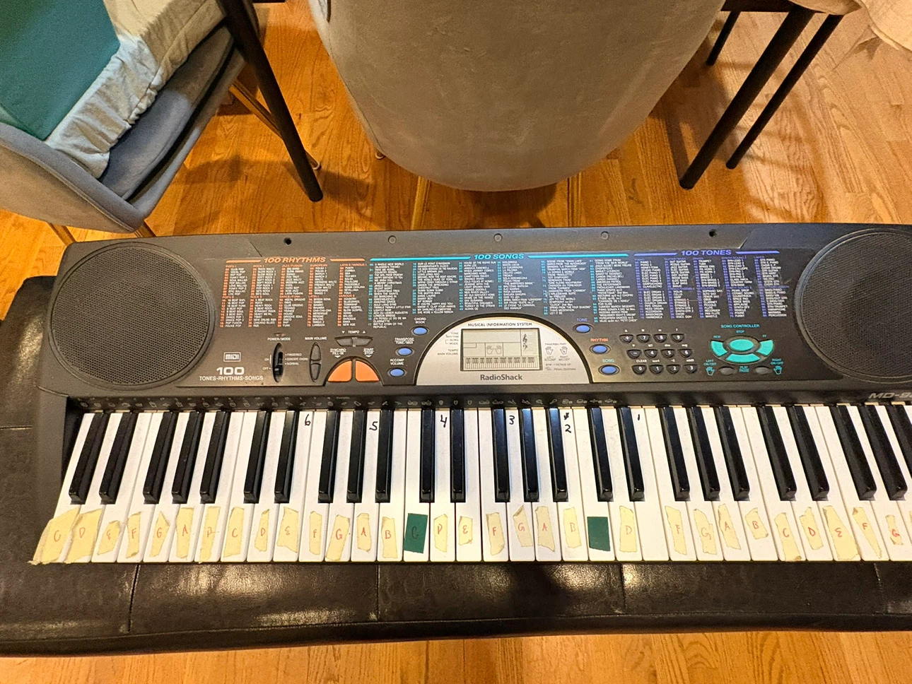 RadioShack MD-981 Keyboard - photo 2