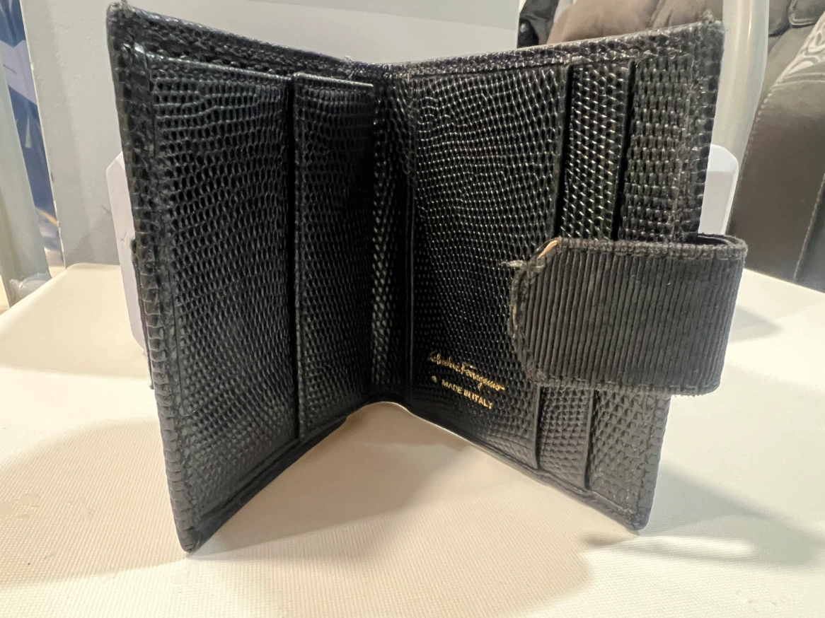 Salvatore Ferragamo Vara Bow Wallet - photo 3