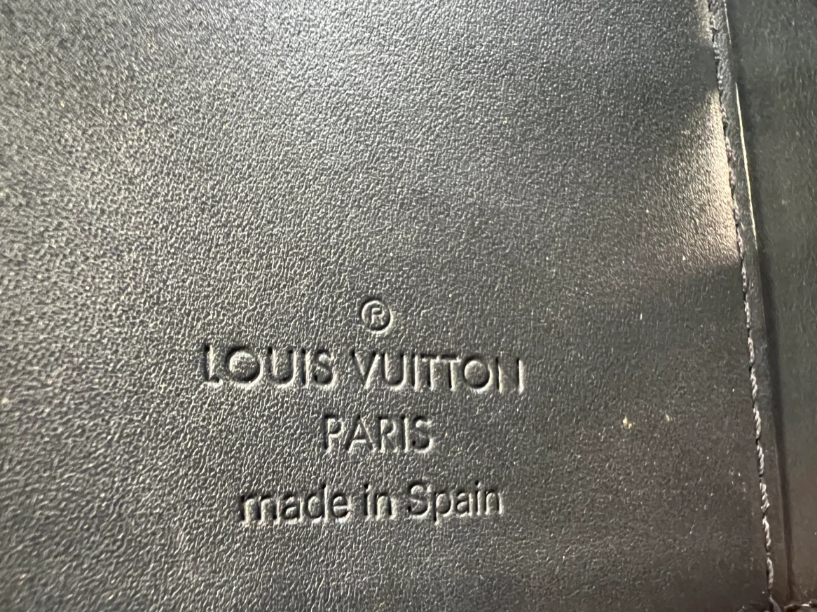 Louis Vuitton Monogram Mat Agenda Cover - photo 4