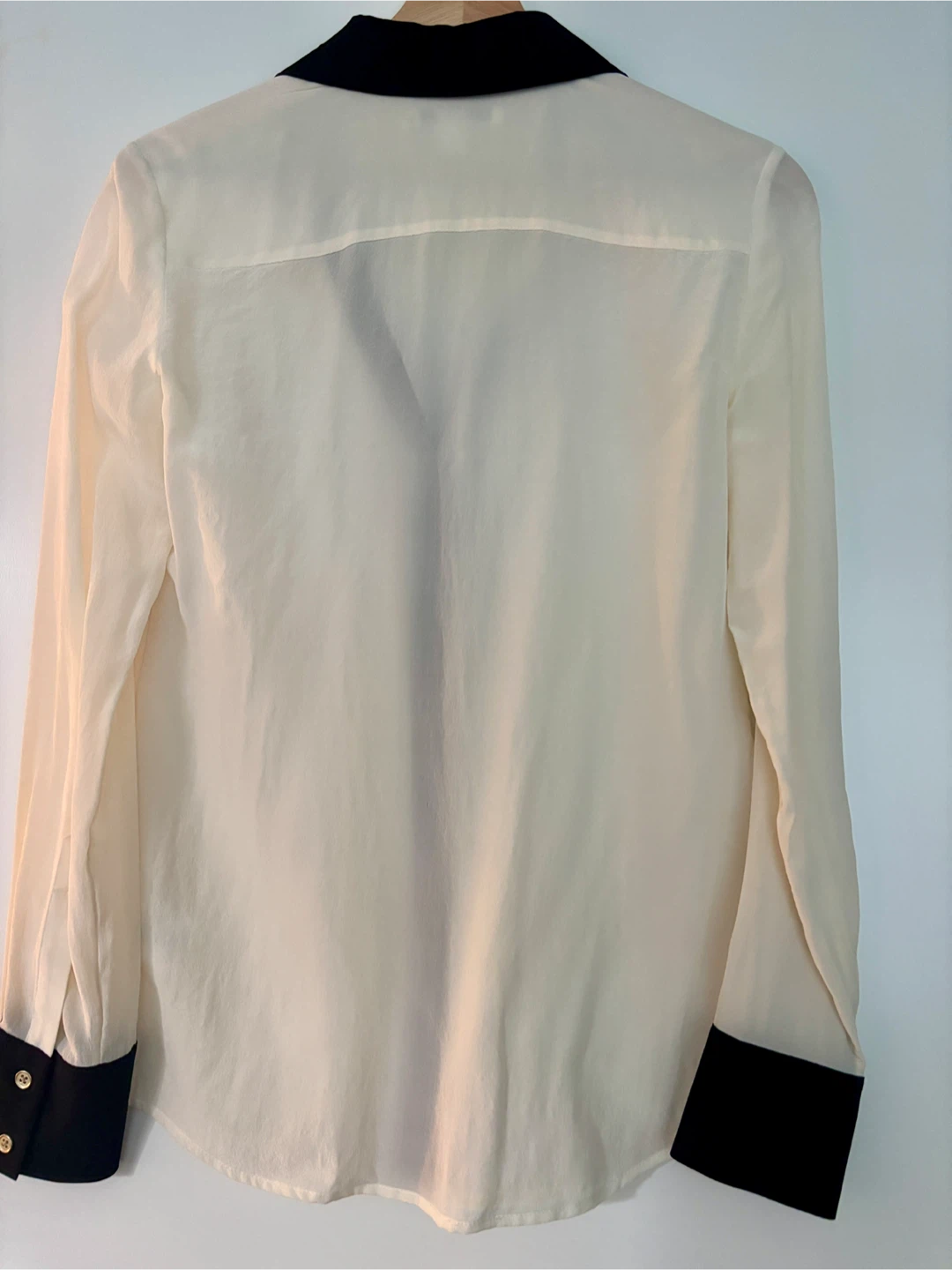 Banana Republic Silk Shirt - Size 0 - photo 2