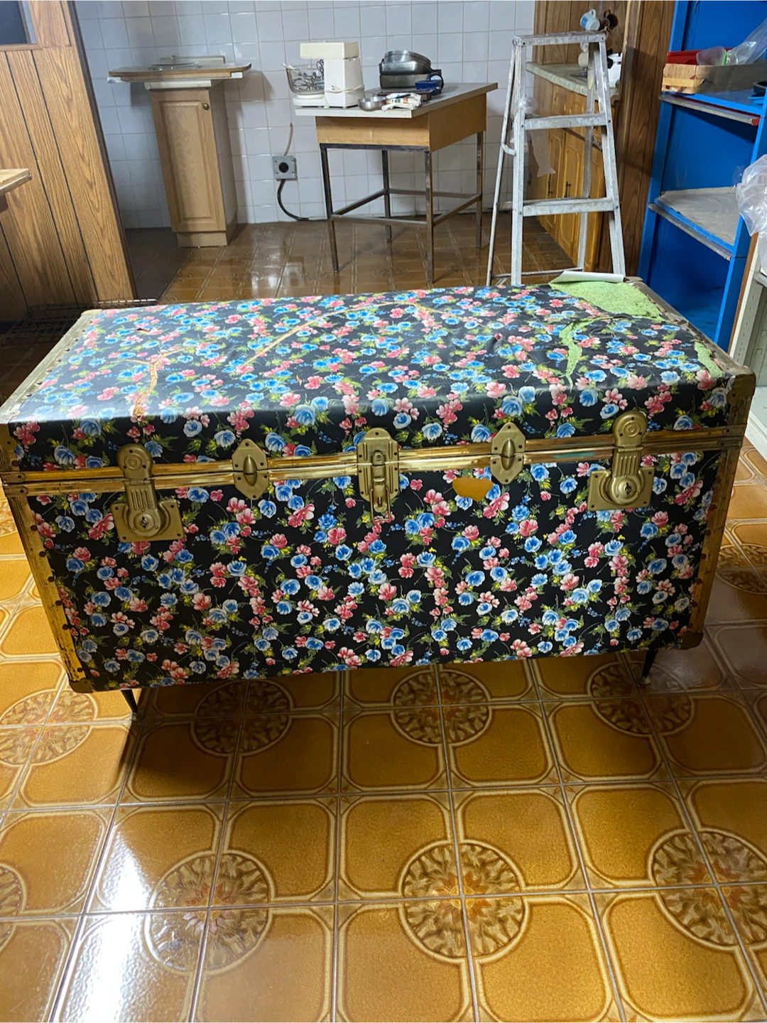 Vintage 1950 Floral Storage Trunk
