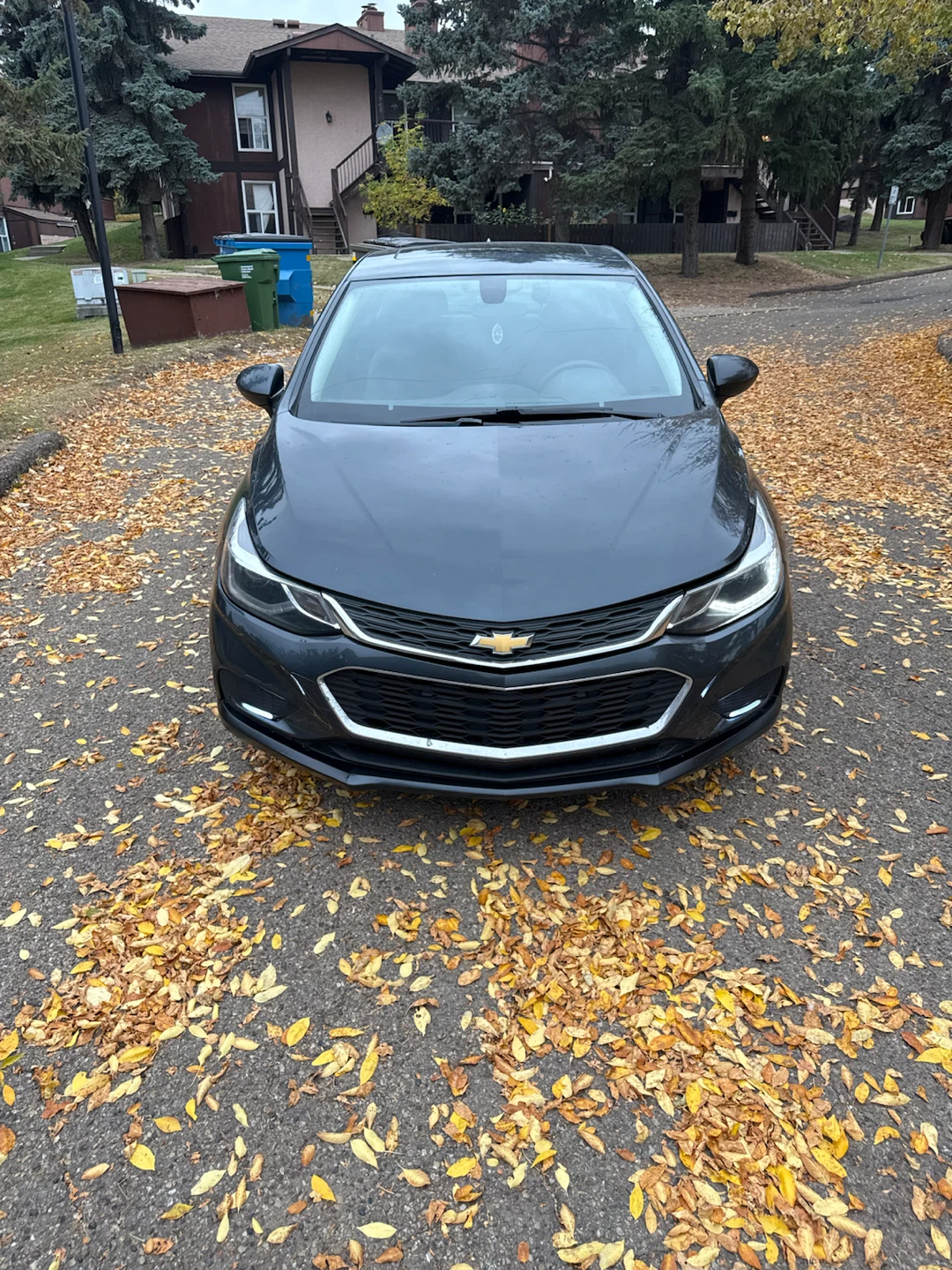 2017 Cruze LT *Low kilometres and well maintained* - photo 2