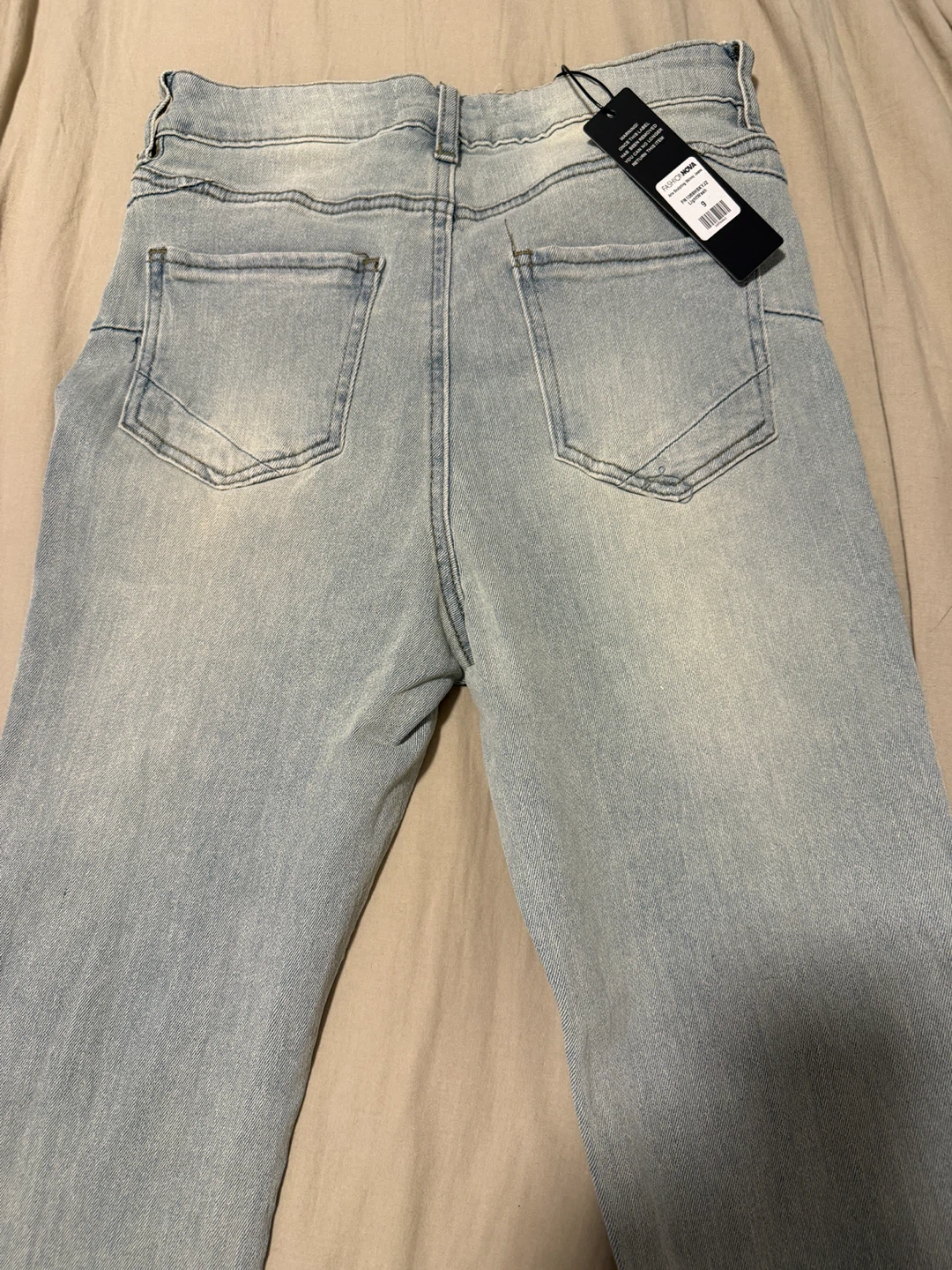 Fashion Nova Light Wash Jeans - photo 3