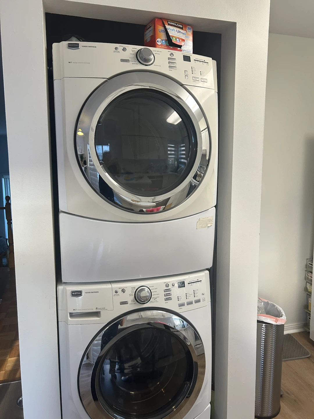 Maytag 4000 Series Stacked Washer and Dryer - photo 4