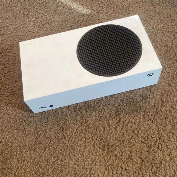 Xbox Series S Console with Controller - photo 4