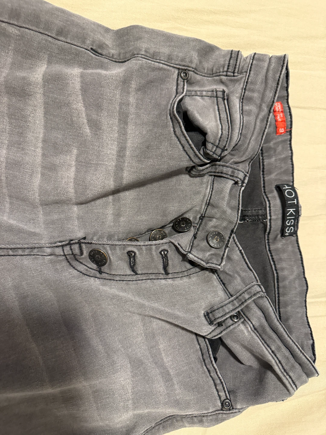 Hot Kiss Gray Jeans Size 9 - photo 4