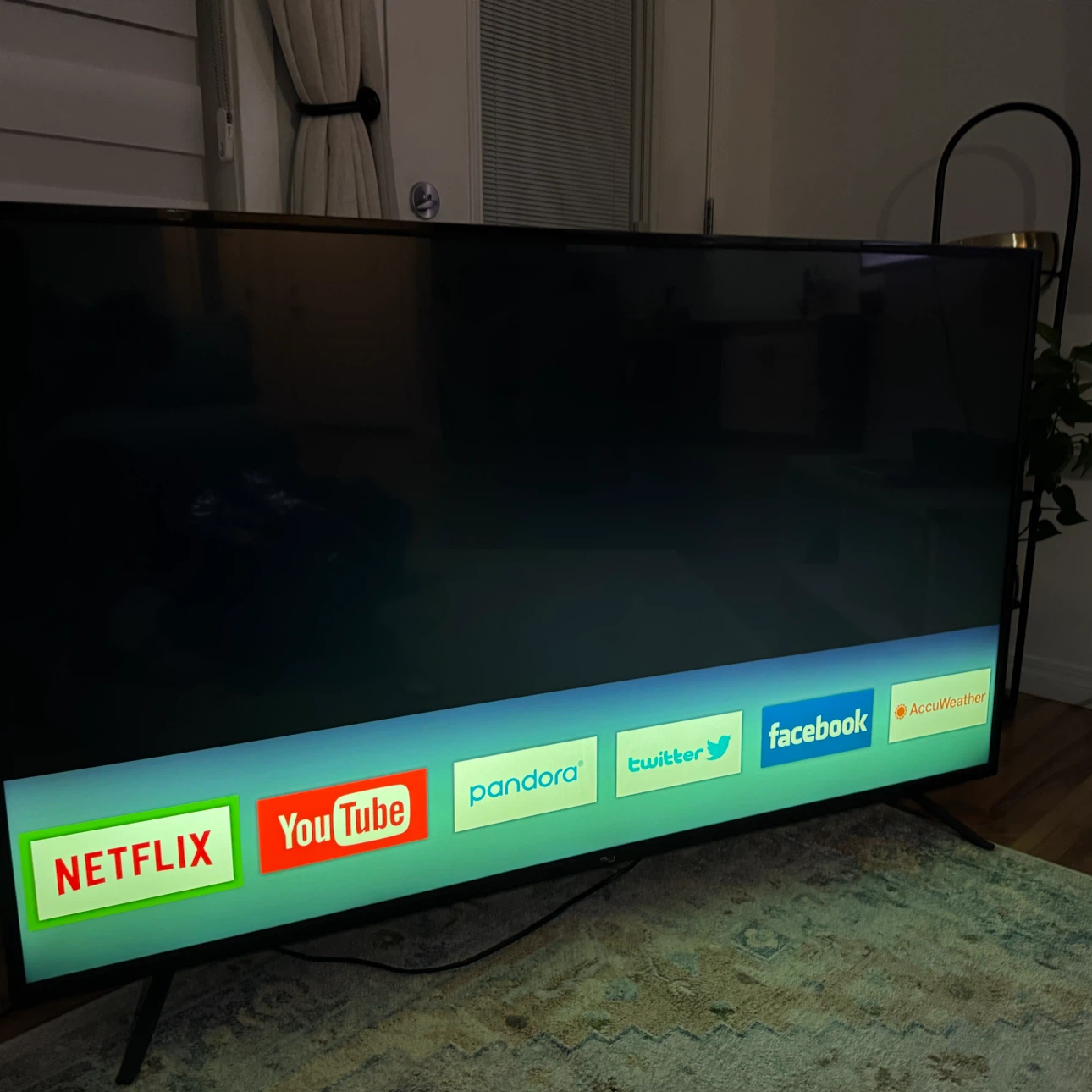 RCA SmartTVirtuoso Television - photo 4