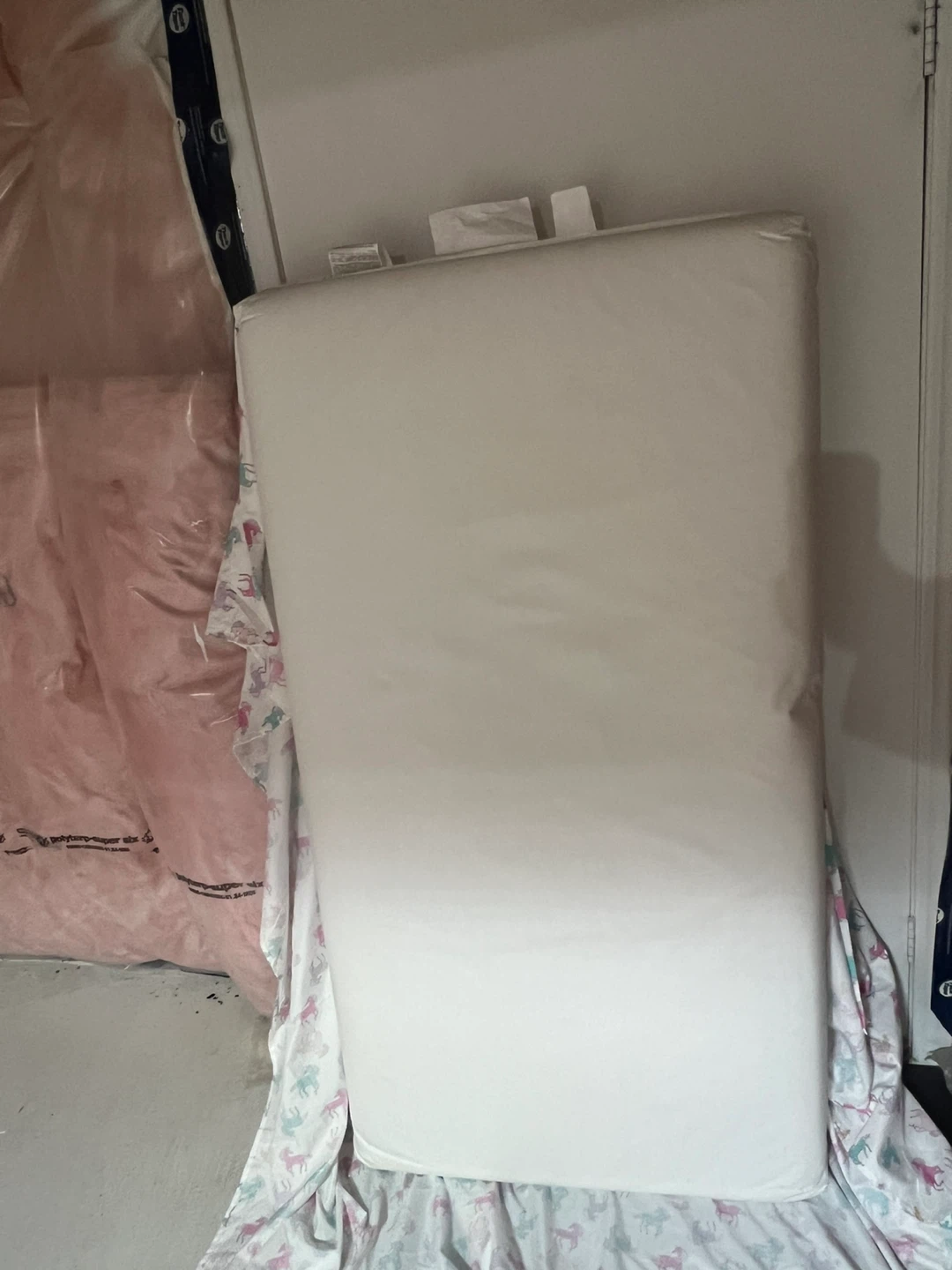 Naturepedic Organic Crib & Toddler Mattress in excellen