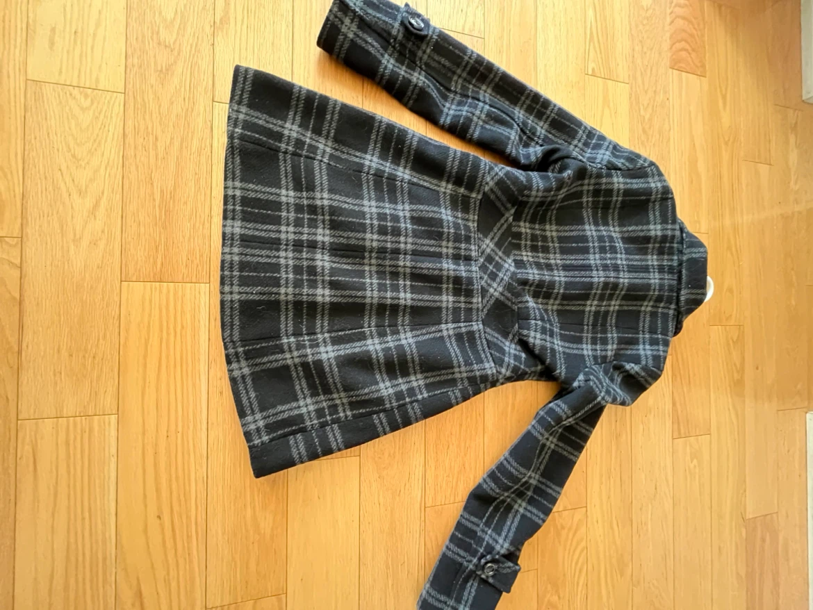 Kenneth Cole Reaction Plaid wool  Coat size 4 - photo 3