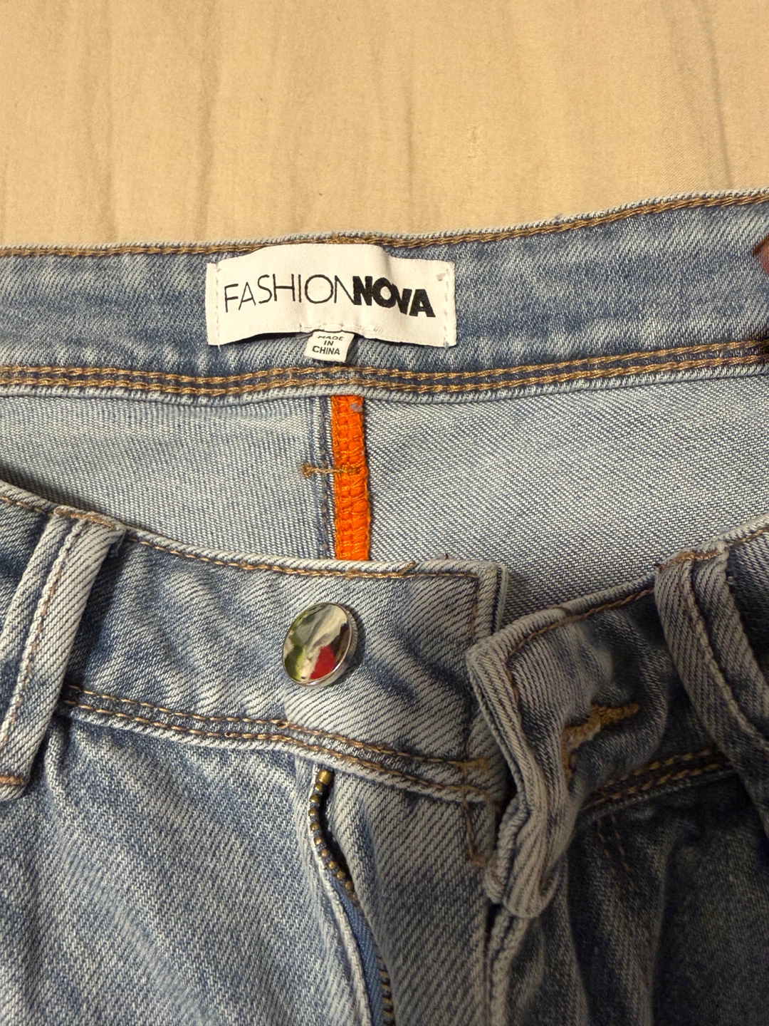 Fashion Nova Distressed Jeans Size 9 - photo 2