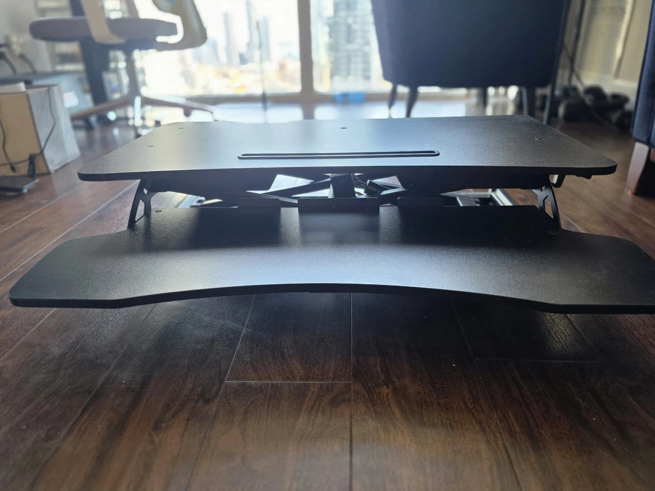Amer EZriser36 Height Adjustable Sit/Stand Desk Riser