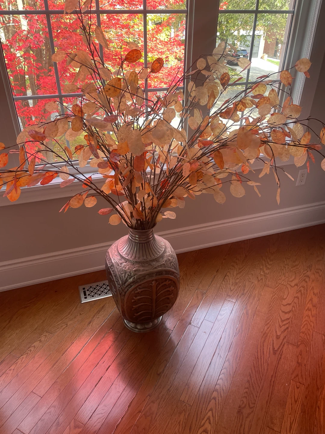 Large decorative metal floor vase with autumn branches - photo 2