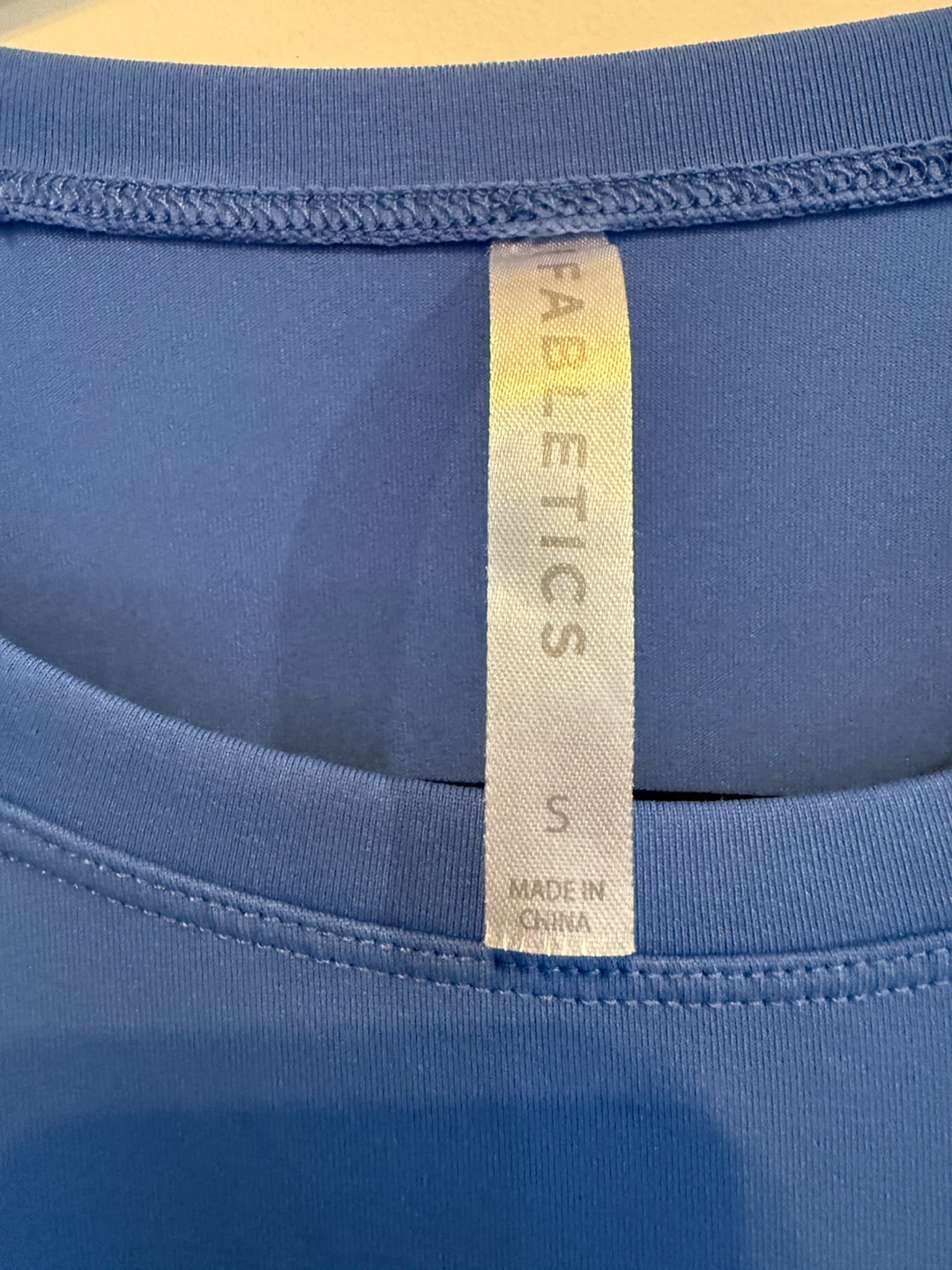 Fabletics long sleeve athletic top - photo 4