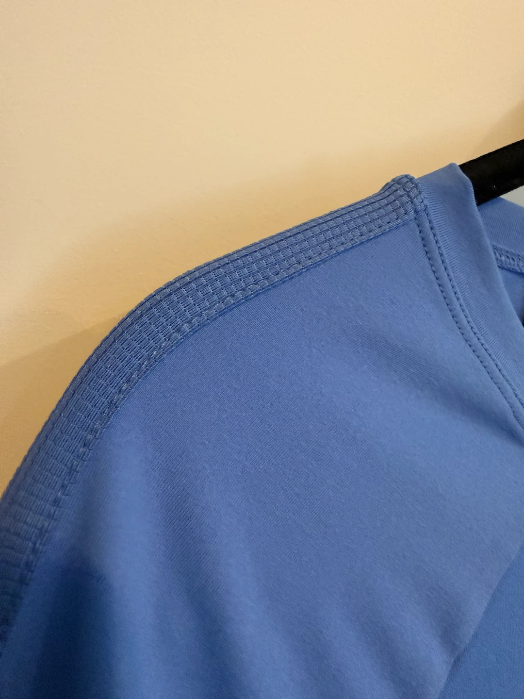 Fabletics long sleeve athletic top - photo 5
