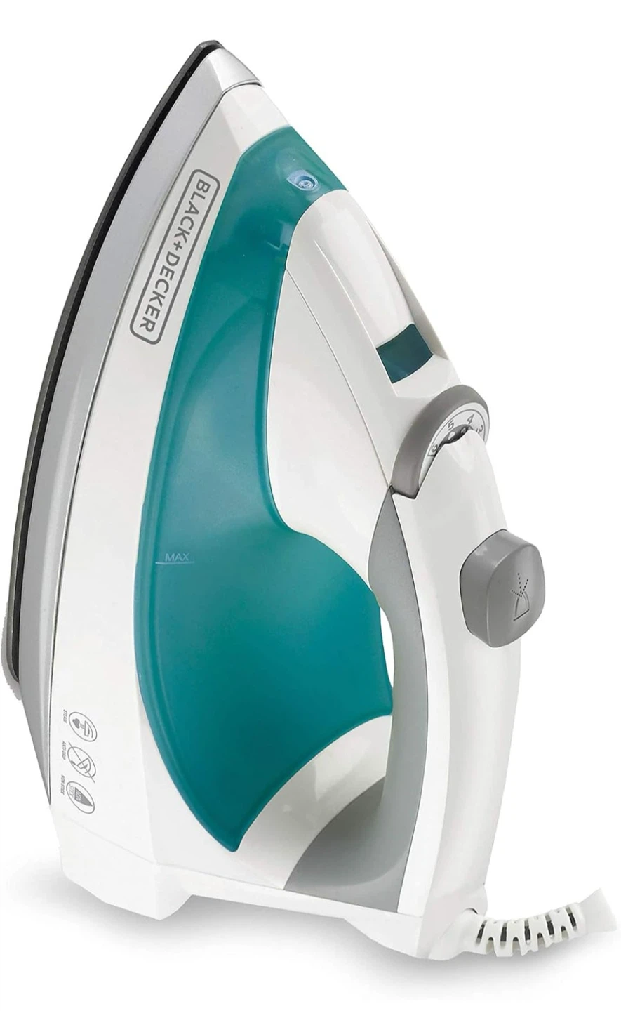 BLACK+DECKER Light 'N Easy Compact Steam Iron - photo 4