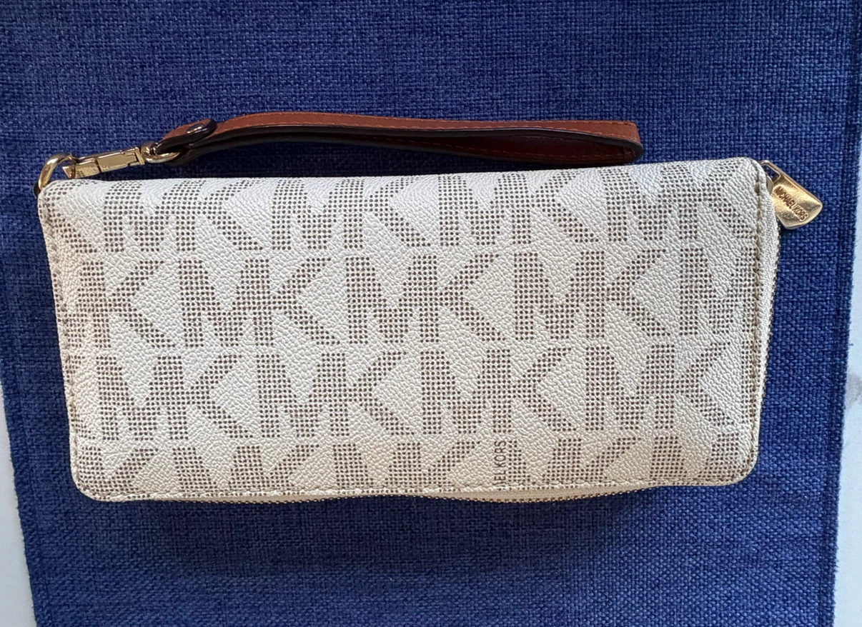 MICHAEL Michael Kors Jet Set Travel Continental Wristlet - photo 2