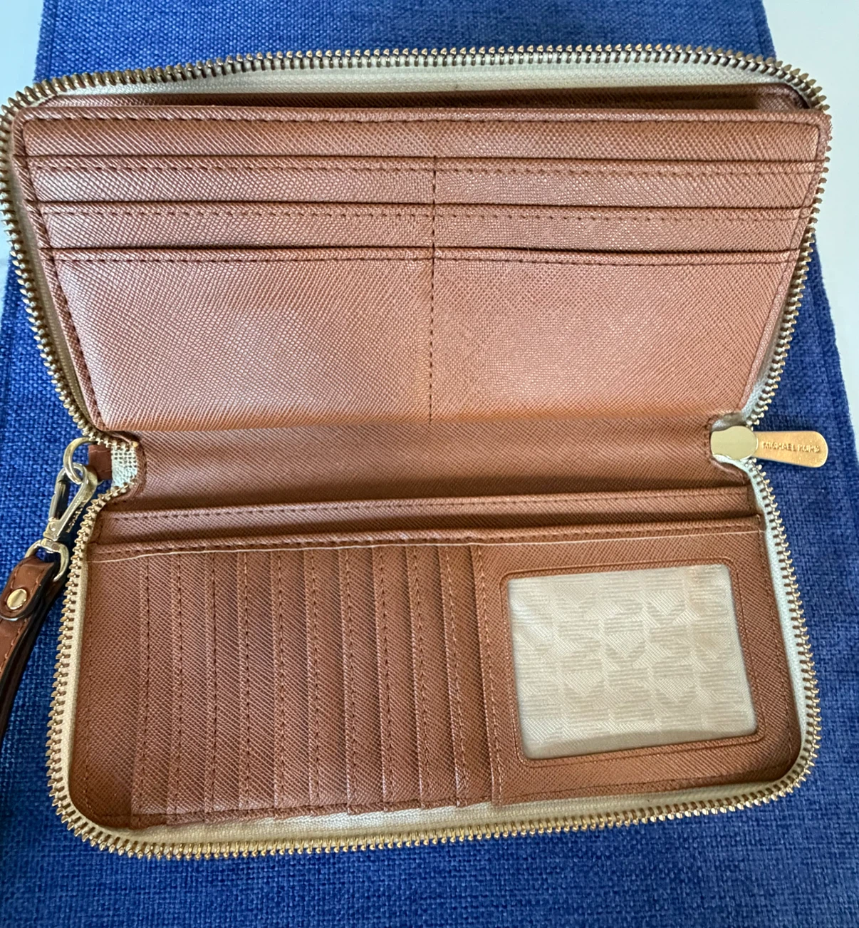 MICHAEL Michael Kors Jet Set Travel Continental Wristlet - photo 5
