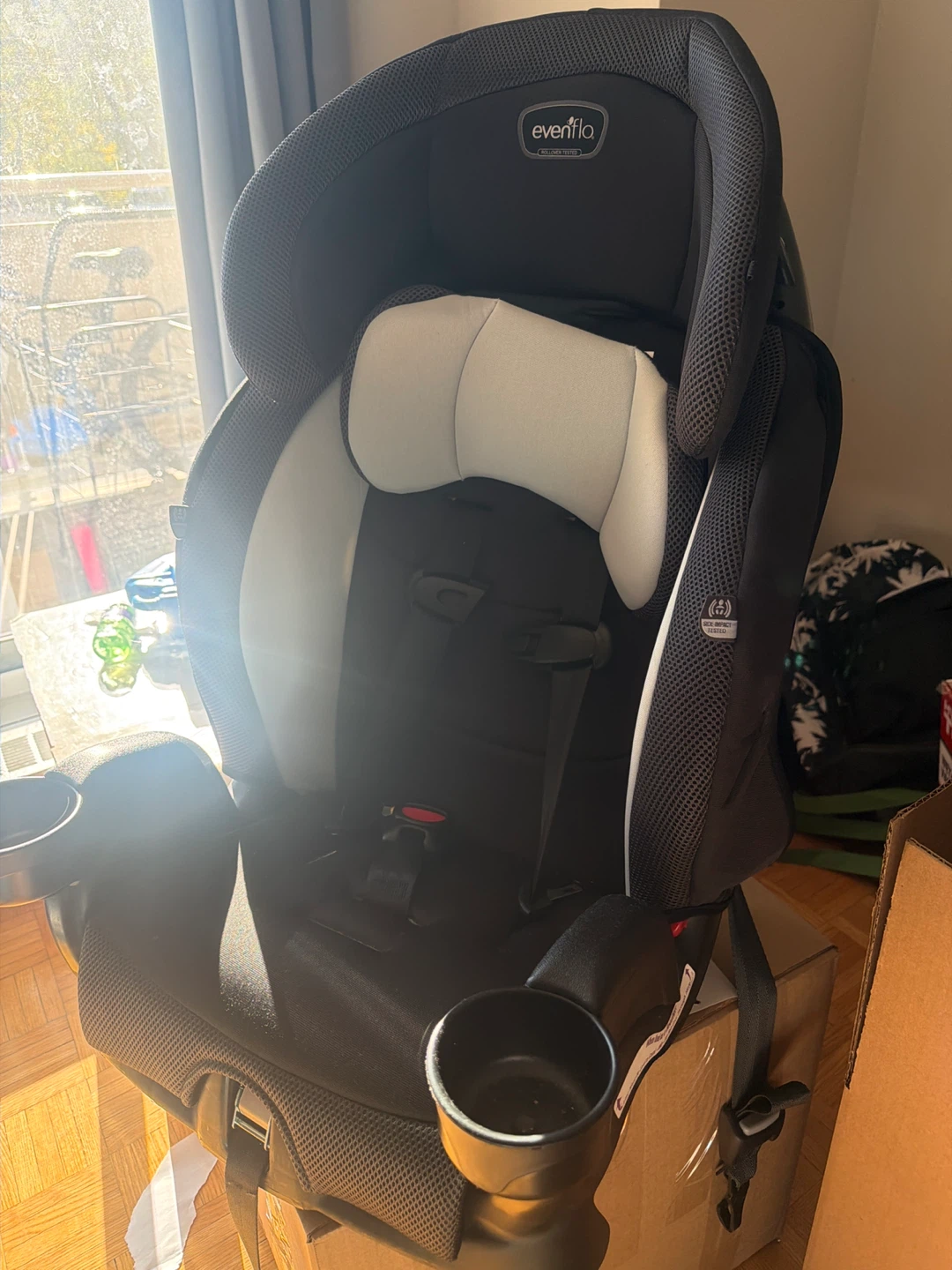 Evenflo Harness Booster Car Seat