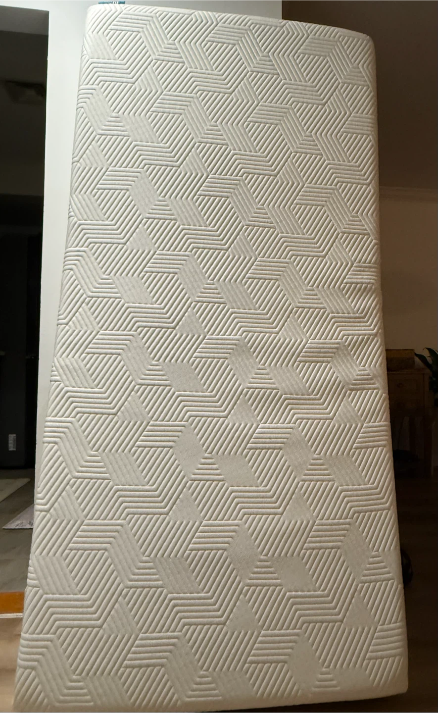 LUCID 10-Inch Gel Memory Foam Mattress, Twin XL, Firm - photo 3