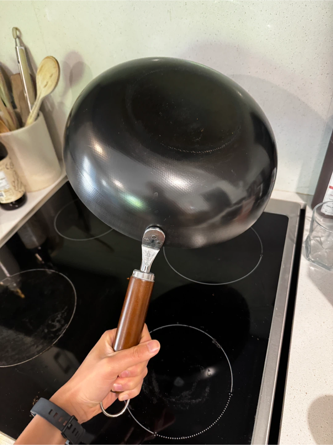 Non-stick Wok with Wooden Handle - photo 3