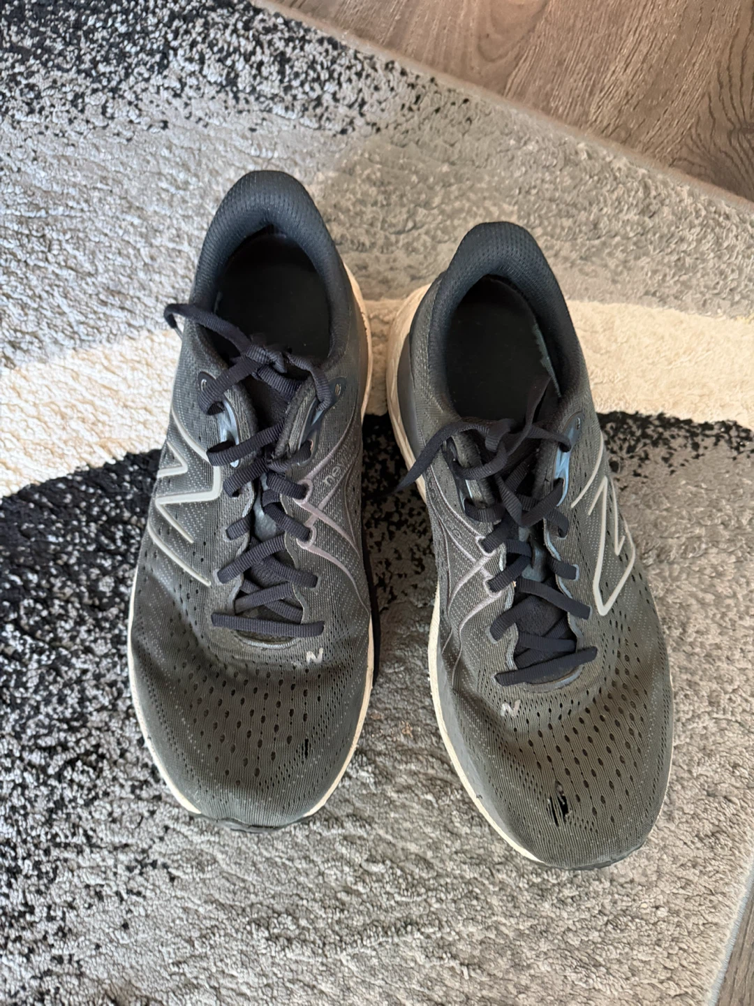 Free - New Balance Running Shoes