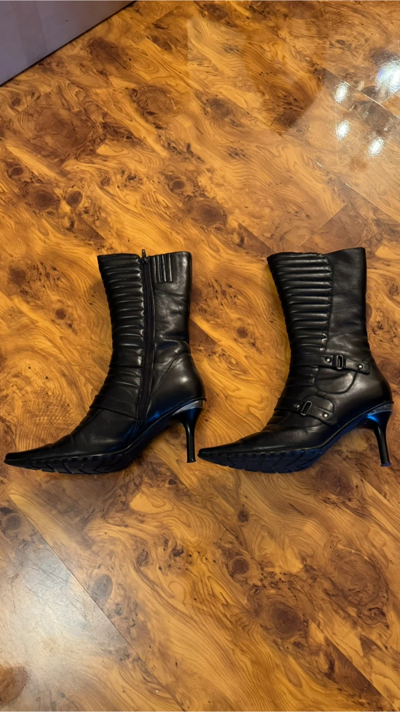 Lolanic black leather boots - photo 2