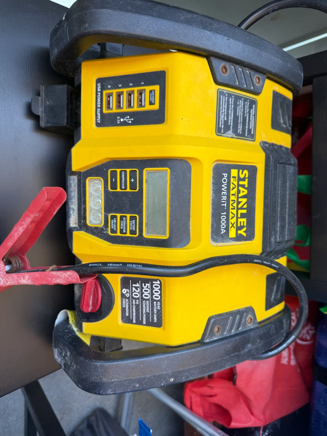 Stanley Fatmax Powerit 1000A Jump Starter