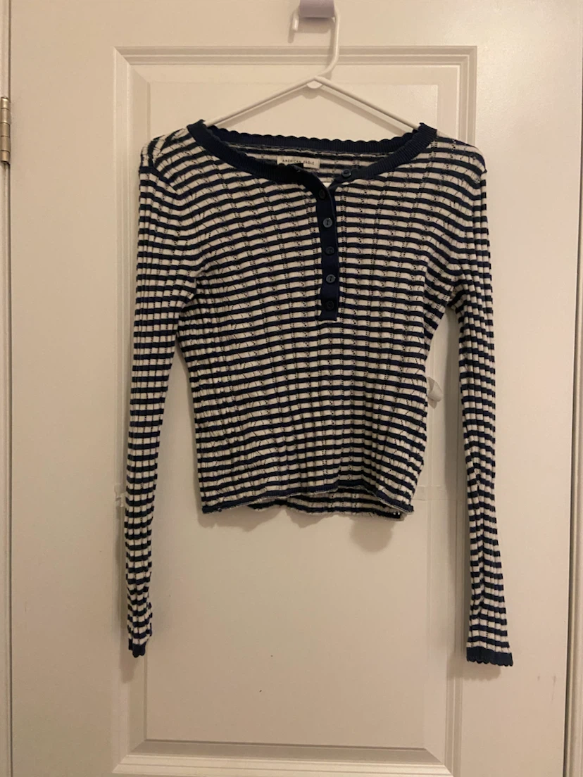 American Eagle Navy and White Striped Long Sleeve Henley
