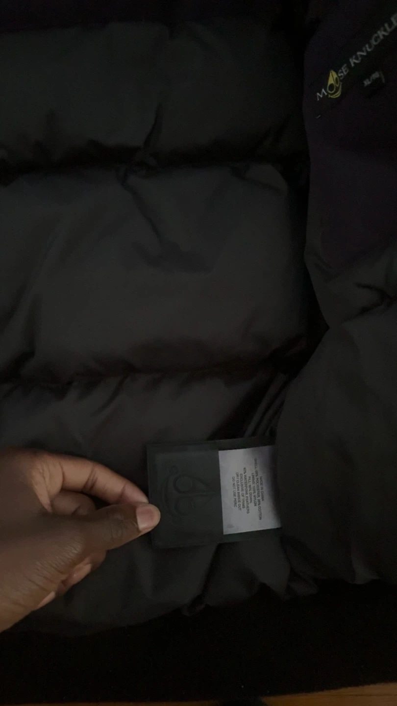 Moose Knuckles Winter Jacket - photo 3