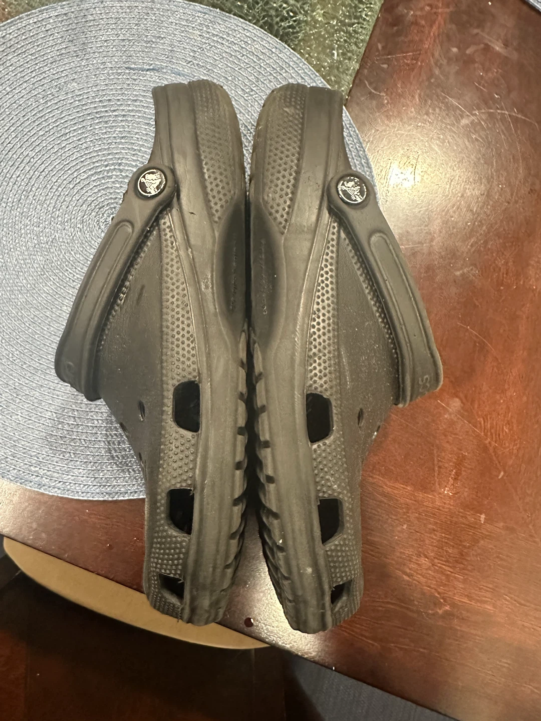 Black Crocs clogs - photo 5