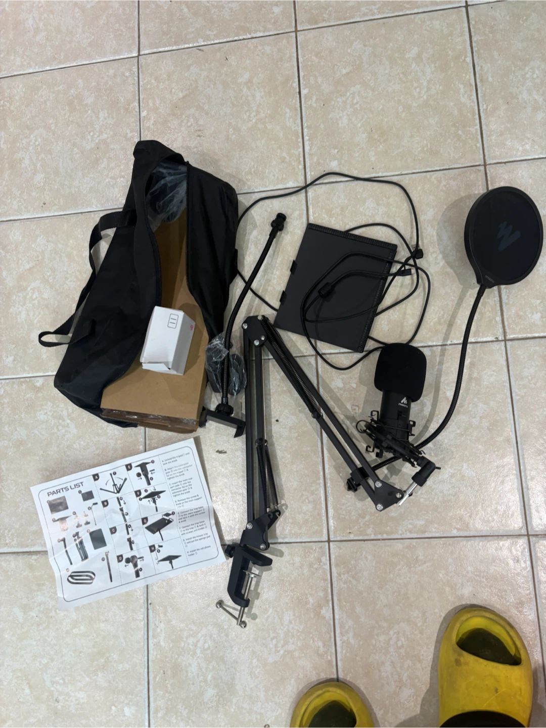 Maono Microphone Kit with Boom Arm - photo 2
