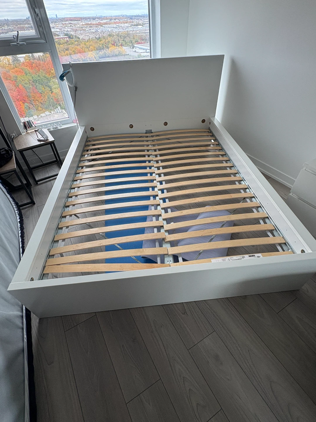 Bedframe and mattress queen - photo 3