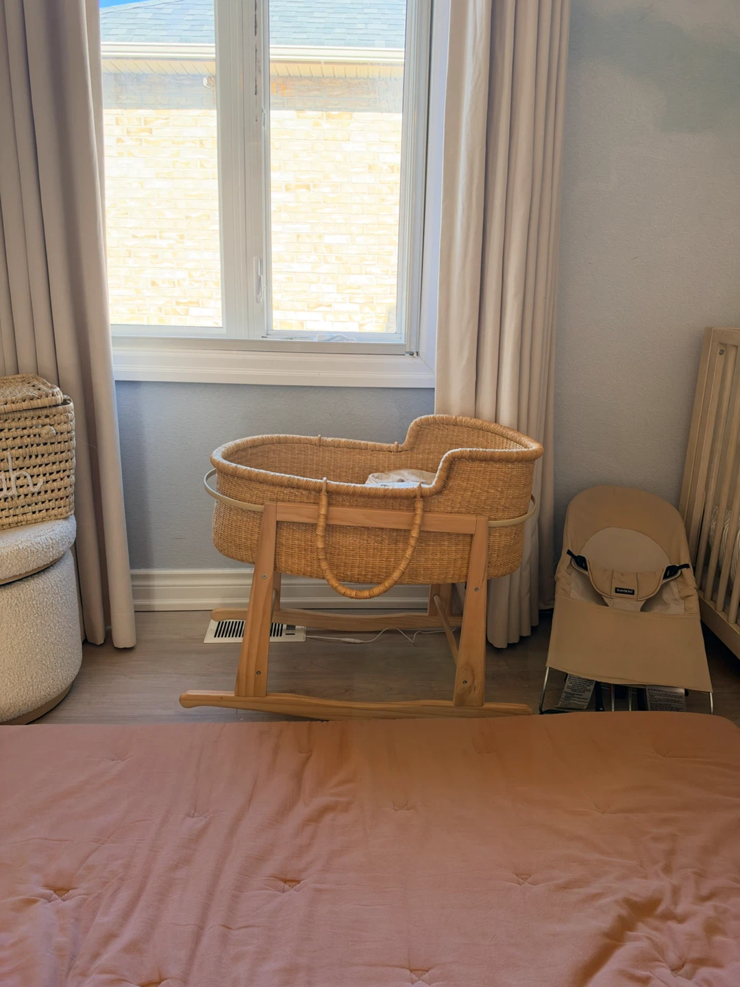 Wicker Moses Basket with Wooden Rocking Stand - photo 2