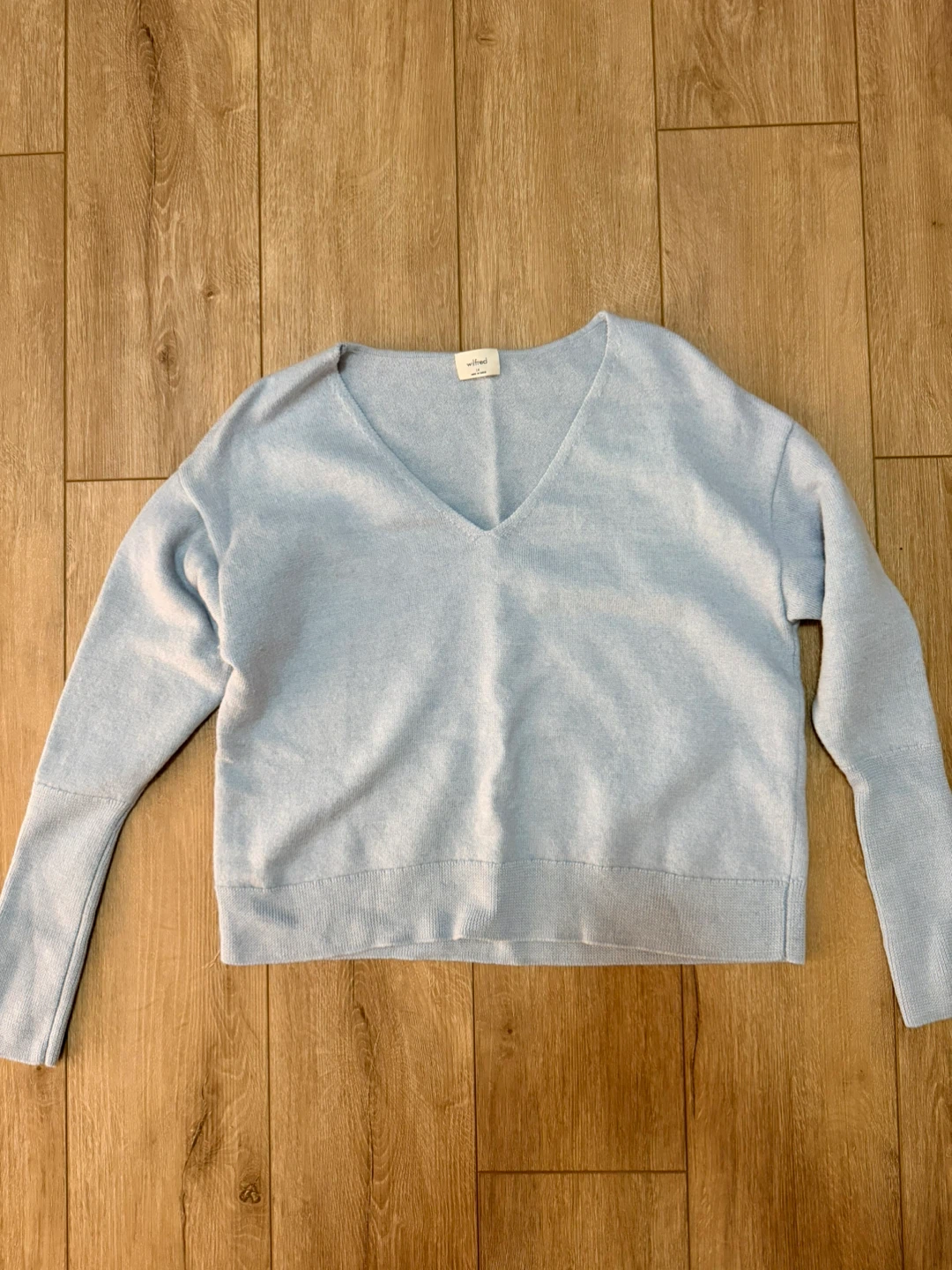 Wilfred V-Neck Sweater Light Blue