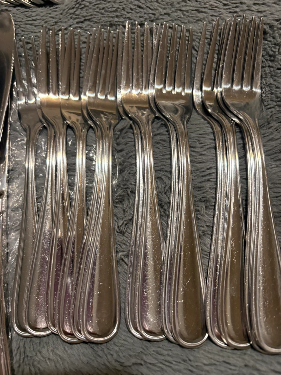 Assorted Stainless Steel Cutlery - photo 2