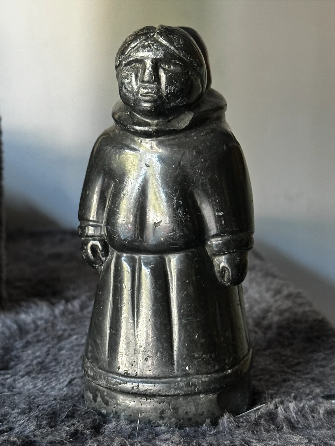 Thrones Canada First Nations Figurine - photo 2