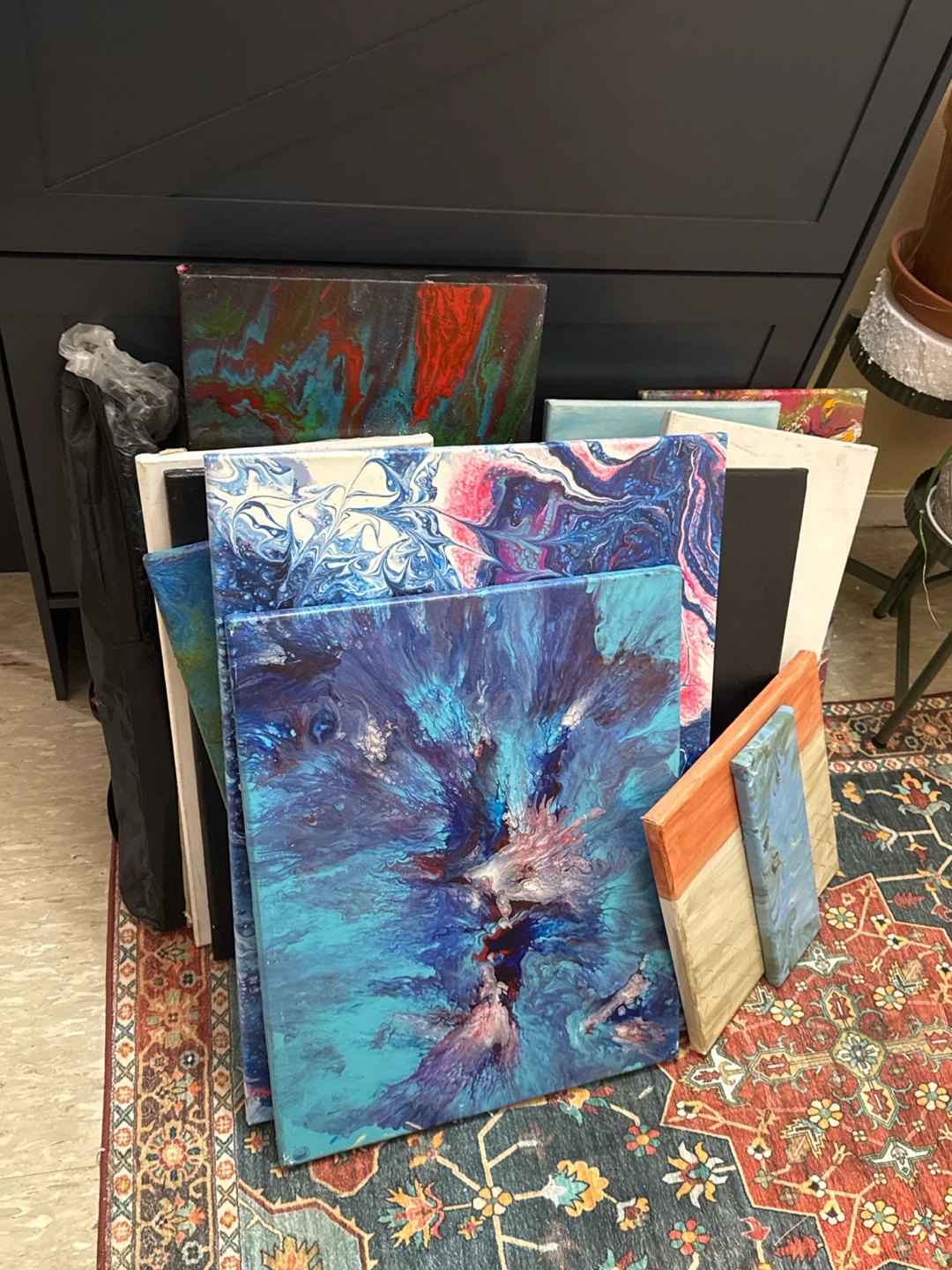 13 pieces different sizes used canvases once by amateur.