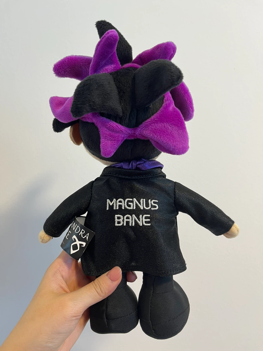 Shadowhunters Magnus Bane Plush Doll - photo 2