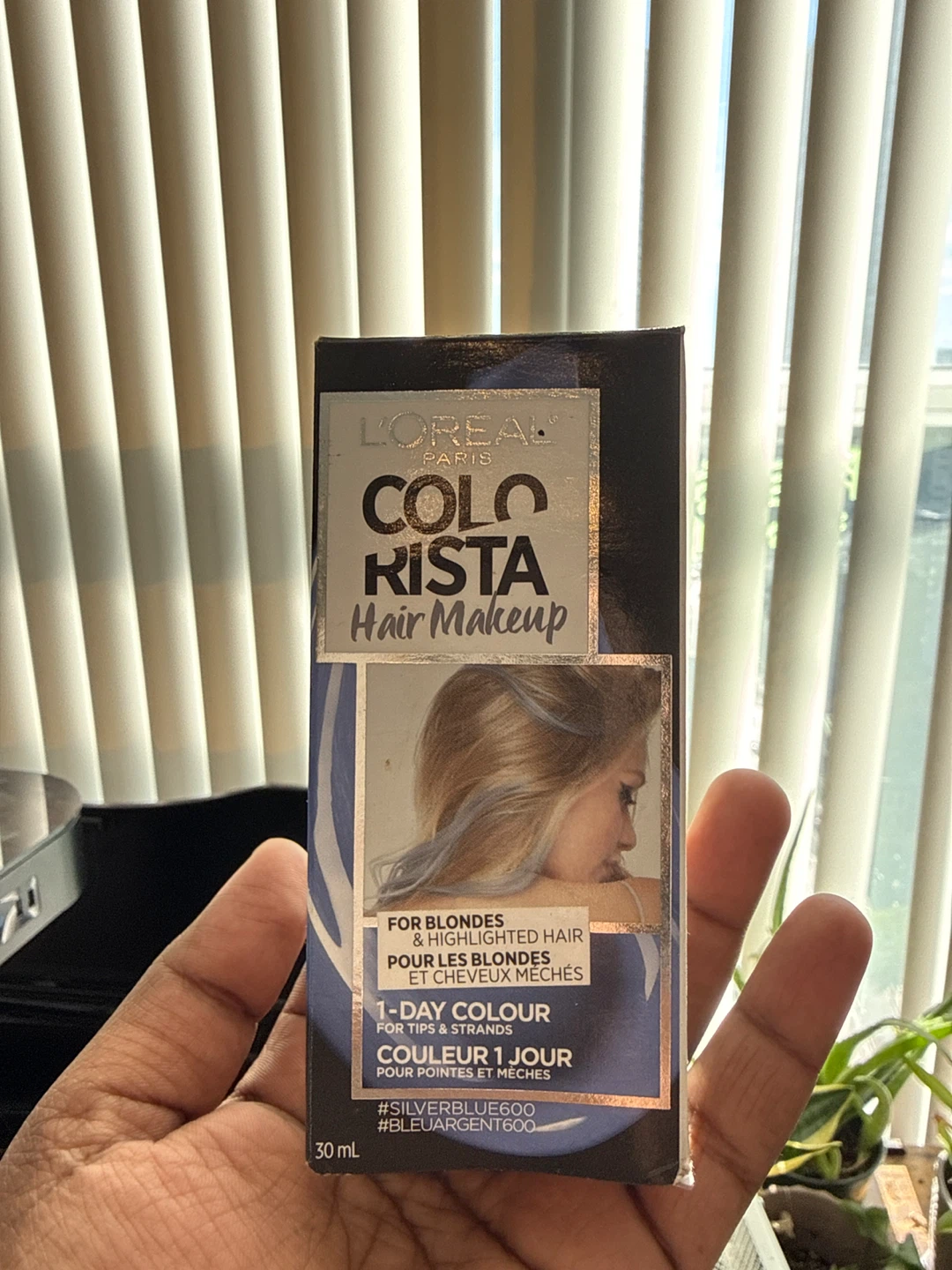 L'Oreal Colorista Hair Makeup SilverBlue 600