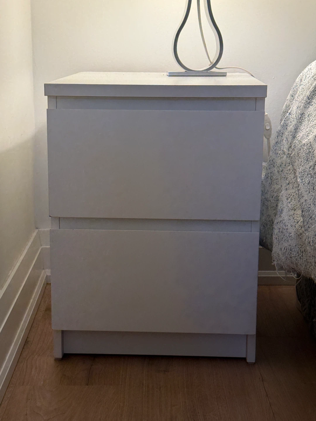 Ikea Malm night stands: Set of 2