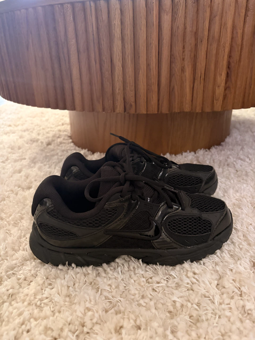 Black Nike Shoes NEW WITH BOX