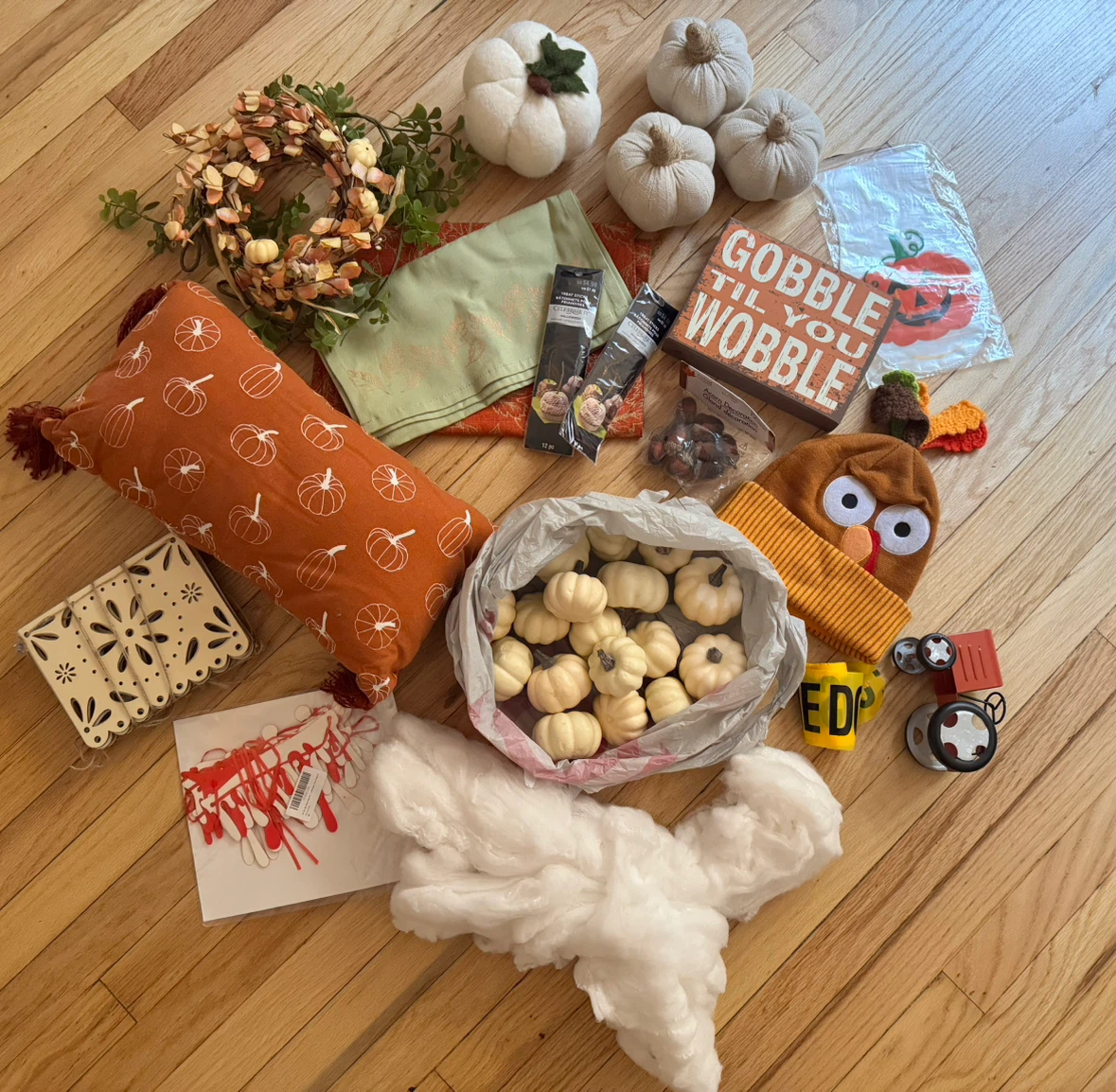 Assorted Thanksgiving and Fall Decor Bundle