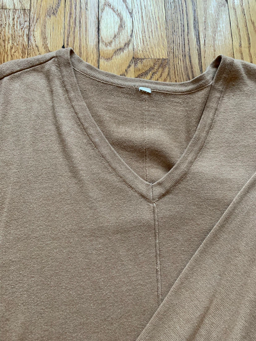 V-Neck Long Sleeve Relaxed Sweater - Beige, Small - photo 2