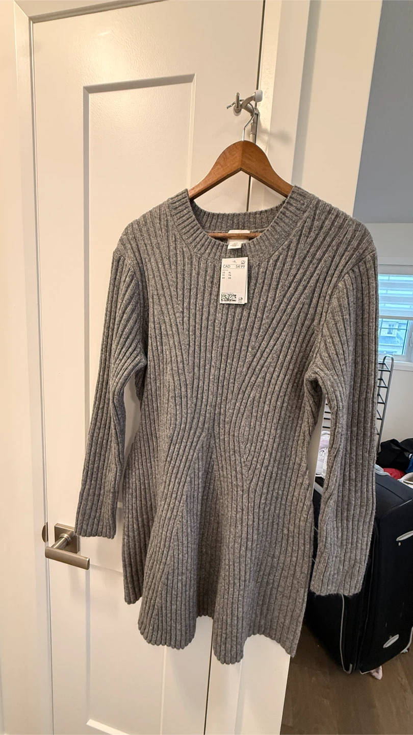 H&M Grey Ribbed Knit Sweater Dress